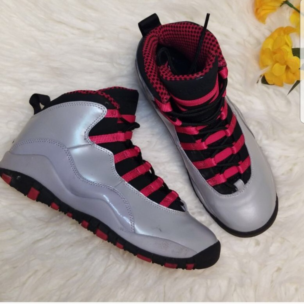 AUTHENTIC GIRLS AIR JORDAN 10 RETRO (GS) - Picture 4 of 8